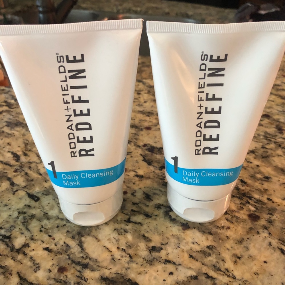 Brand new not opened. R&F cleansing mask